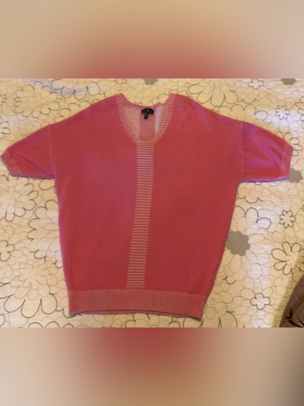 MARBLE Pink Short-Sleeve V-Neck Sweater with Center Rib Panel